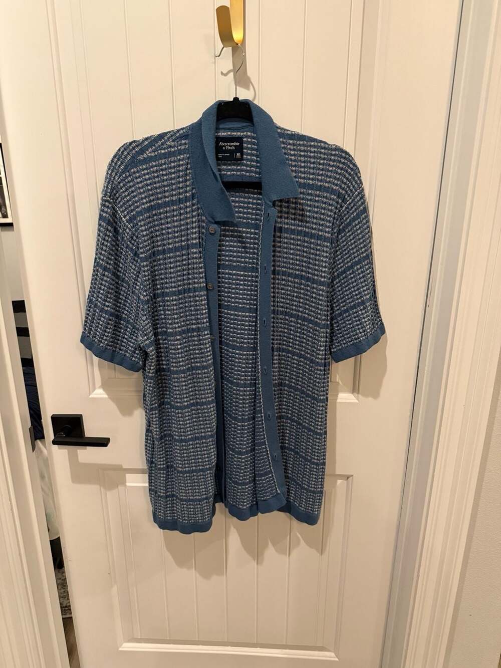 Abercrombie & Fitch Short-Sleeve Textured Knit Button-Up Polo Sweater